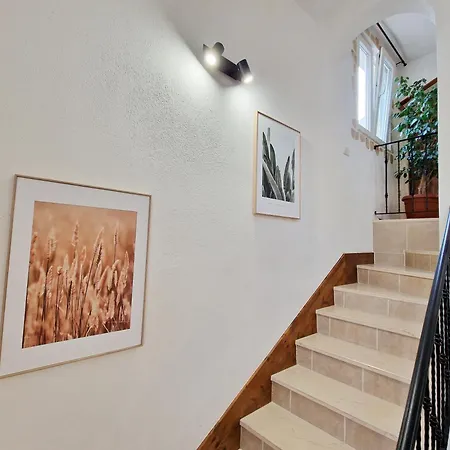 Апартаменты Beautiful Bacvice Сплит